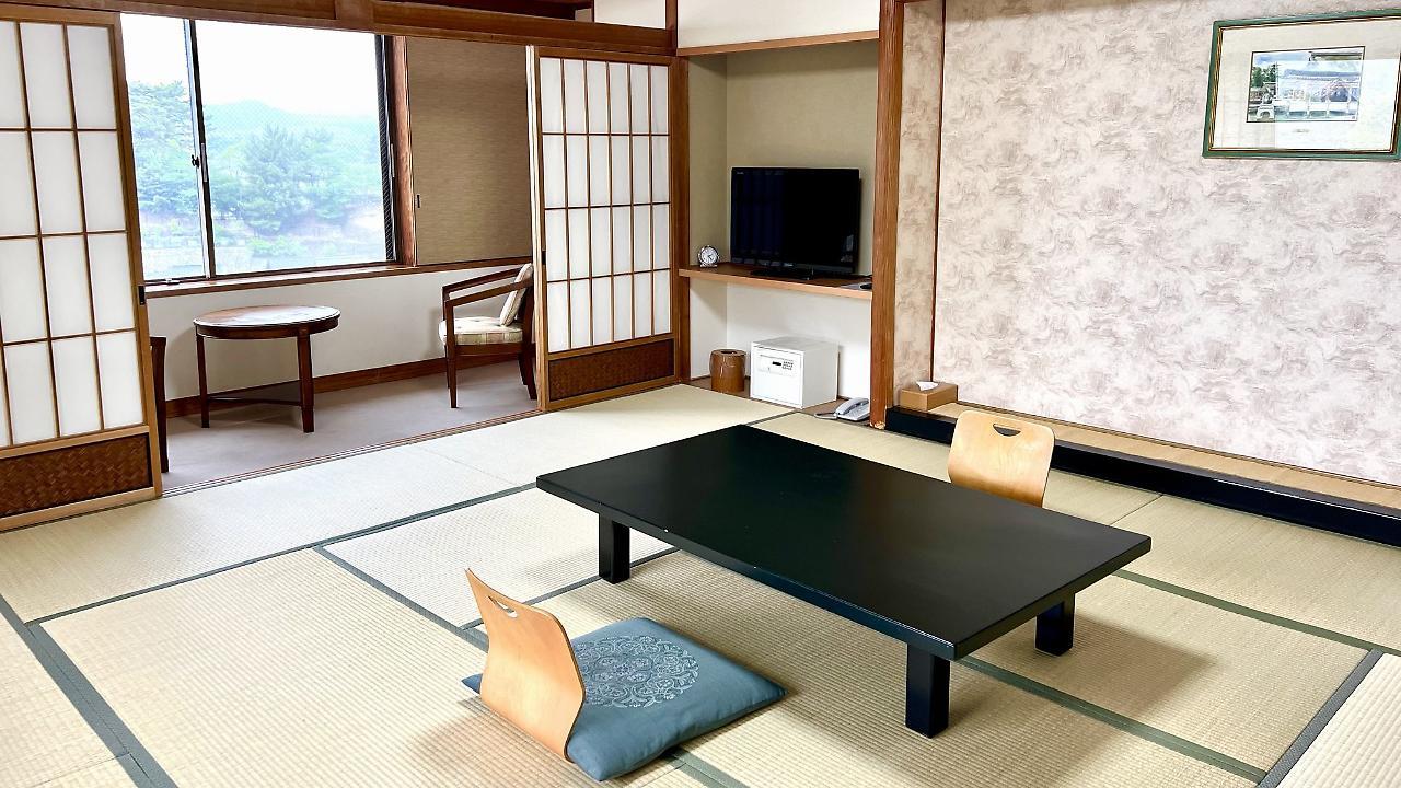 Miyajima Hotel Makoto Hatsukaichi Extérieur photo