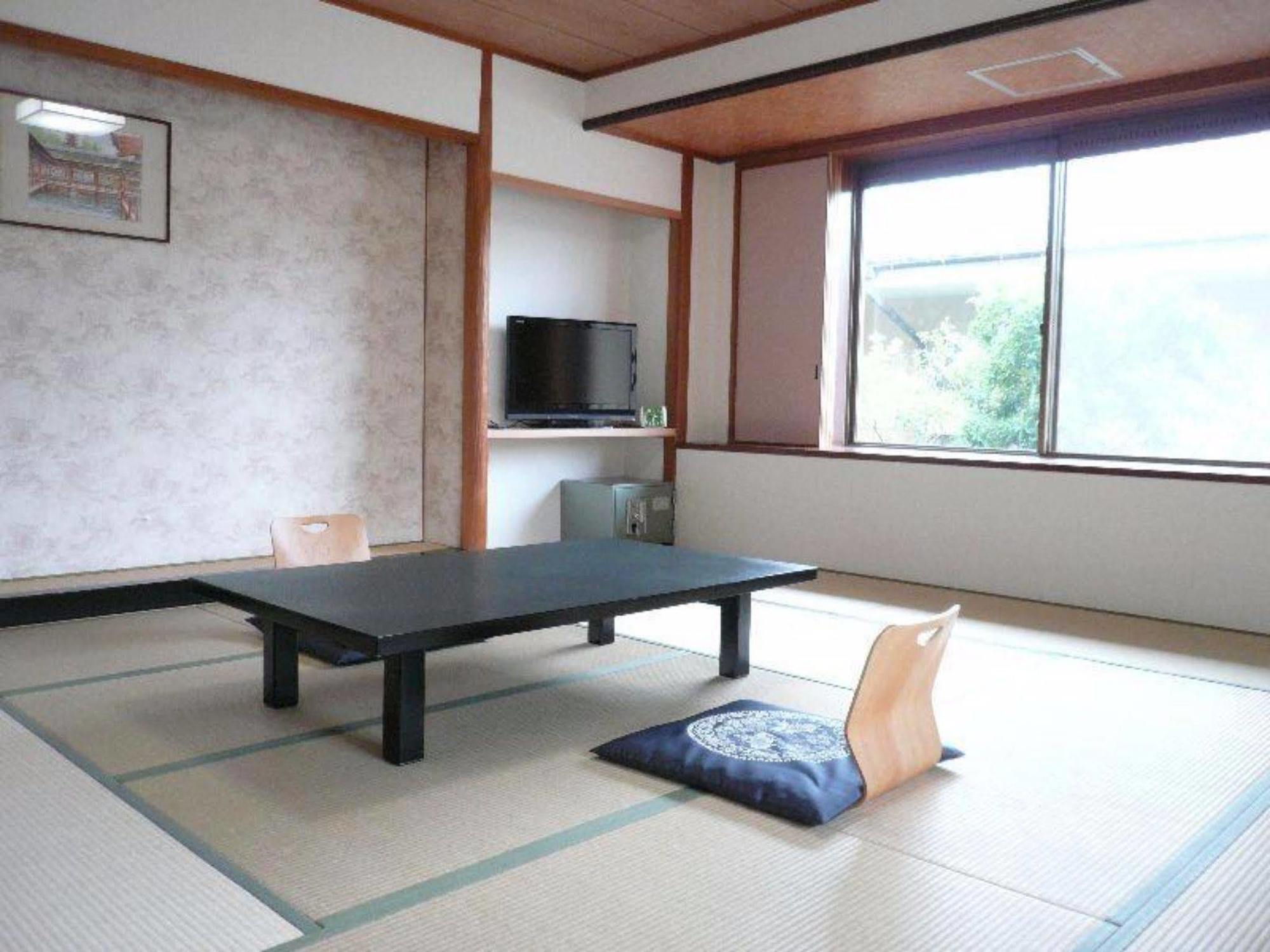 Miyajima Hotel Makoto Hatsukaichi Extérieur photo